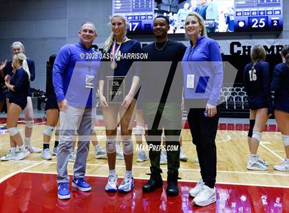 Thumbnail 2 in A&M Consolidated vs. Dallas Highland Park (UIL 5A D2 Volleyball Final) photogallery.