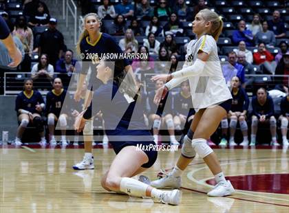 Thumbnail 2 in A&M Consolidated vs. Dallas Highland Park (UIL 5A D2 Volleyball Final) photogallery.