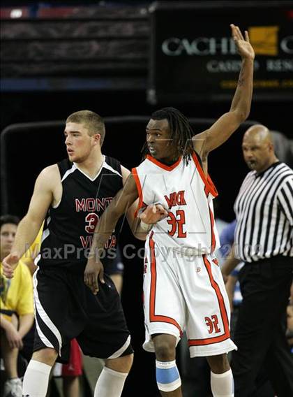 Thumbnail 1 in Monte Vista vs. McClymonds (CIF NorCal D1 Final) photogallery.