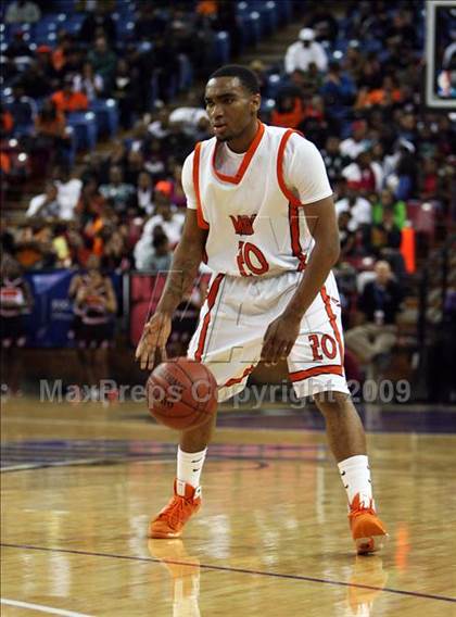 Thumbnail 2 in Monte Vista vs. McClymonds (CIF NorCal D1 Final) photogallery.