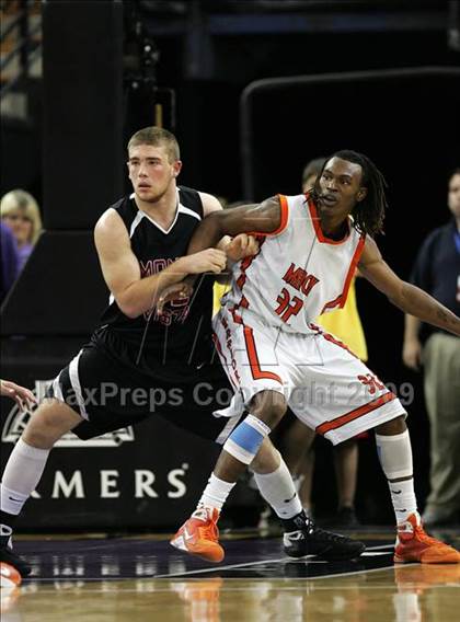 Thumbnail 1 in Monte Vista vs. McClymonds (CIF NorCal D1 Final) photogallery.