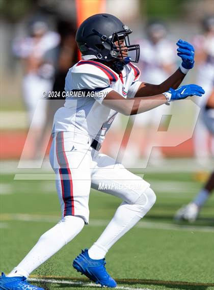 Thumbnail 1 in Cypress Ranch vs Tompkins (B Teams) photogallery.