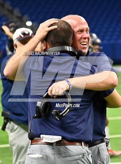 Thumbnail 2 in Cuero vs. Wimberley photogallery.