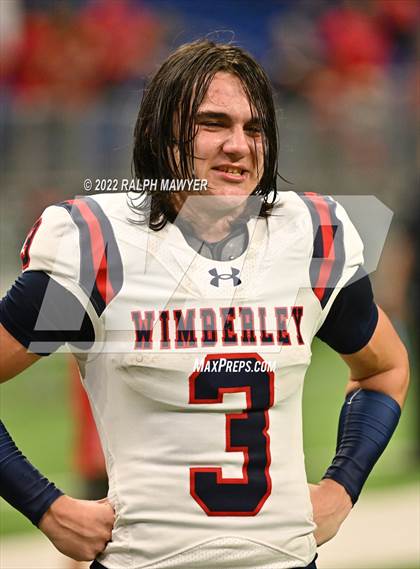 Thumbnail 2 in Cuero vs. Wimberley photogallery.