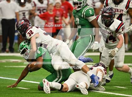 Thumbnail 3 in Cuero vs. Wimberley photogallery.