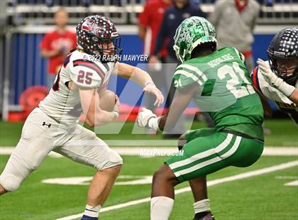 Thumbnail 1 in Cuero vs. Wimberley photogallery.