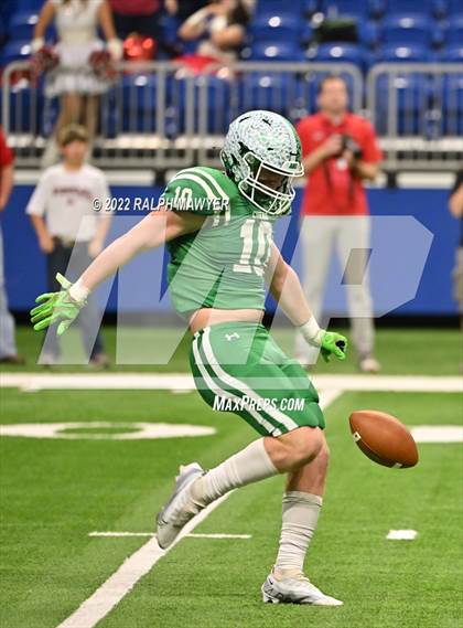 Thumbnail 2 in Cuero vs. Wimberley photogallery.