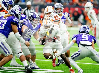 Thumbnail 2 in La Porte @ Angleton (UIL 5A D1 Football Region Quarterfinal) photogallery.