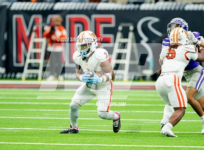 Thumbnail 3 in La Porte @ Angleton (UIL 5A D1 Football Region Quarterfinal) photogallery.