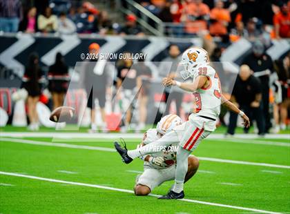 Thumbnail 2 in La Porte @ Angleton (UIL 5A D1 Football Region Quarterfinal) photogallery.