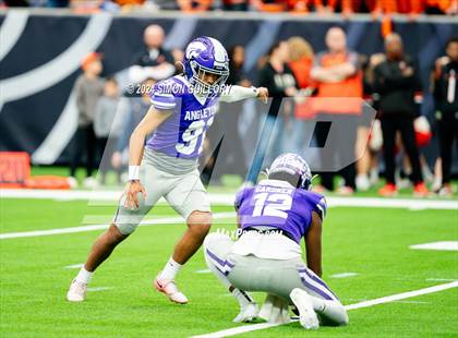 Thumbnail 2 in La Porte @ Angleton (UIL 5A D1 Football Region Quarterfinal) photogallery.