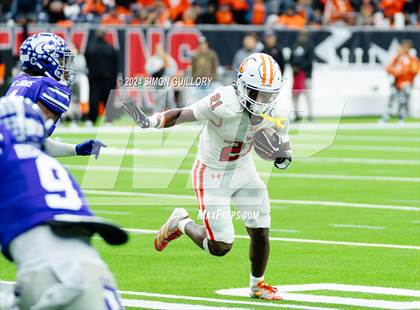 Thumbnail 1 in La Porte @ Angleton (UIL 5A D1 Football Region Quarterfinal) photogallery.