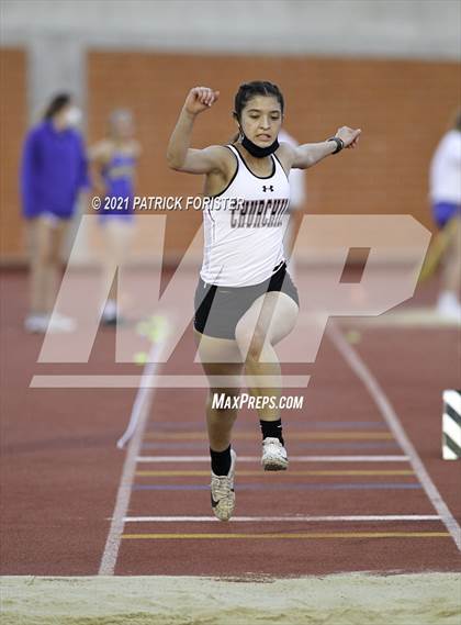 Thumbnail 3 in Alamo Heights Relays 8 photogallery.