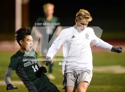Thumbnail 2 in Wethersfield vs. Guilford (CIAC Class L Semifinal) photogallery.