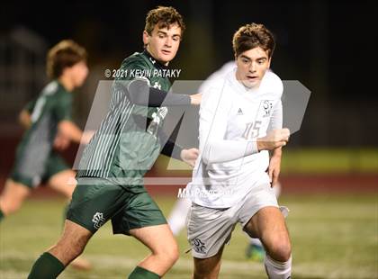 Thumbnail 2 in Wethersfield vs. Guilford (CIAC Class L Semifinal) photogallery.