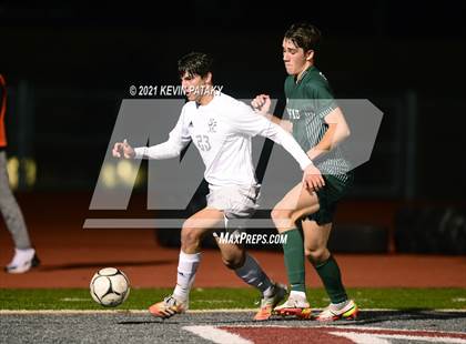 Thumbnail 2 in Wethersfield vs. Guilford (CIAC Class L Semifinal) photogallery.