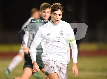 Thumbnail 3 in Wethersfield vs. Guilford (CIAC Class L Semifinal) photogallery.