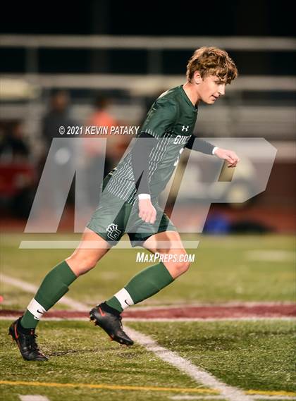 Thumbnail 2 in Wethersfield vs. Guilford (CIAC Class L Semifinal) photogallery.
