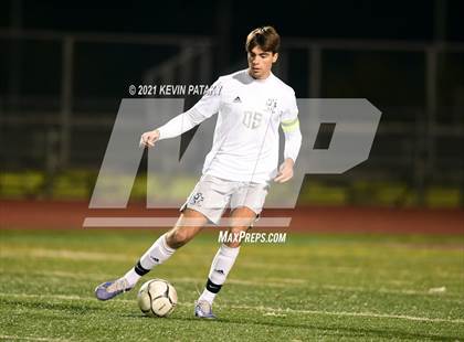 Thumbnail 2 in Wethersfield vs. Guilford (CIAC Class L Semifinal) photogallery.