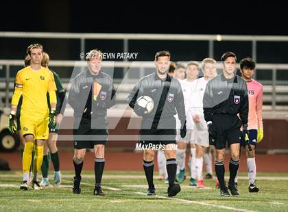 Thumbnail 3 in Wethersfield vs. Guilford (CIAC Class L Semifinal) photogallery.