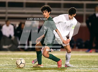 Thumbnail 2 in Wethersfield vs. Guilford (CIAC Class L Semifinal) photogallery.