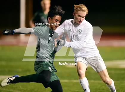 Thumbnail 2 in Wethersfield vs. Guilford (CIAC Class L Semifinal) photogallery.
