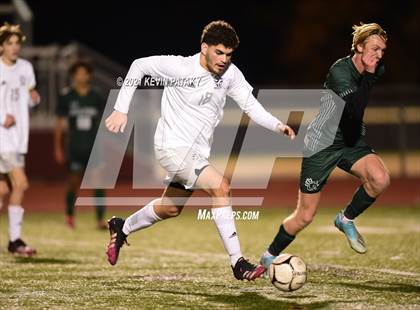 Thumbnail 3 in Wethersfield vs. Guilford (CIAC Class L Semifinal) photogallery.