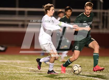 Thumbnail 3 in Wethersfield vs. Guilford (CIAC Class L Semifinal) photogallery.