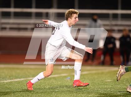 Thumbnail 2 in Wethersfield vs. Guilford (CIAC Class L Semifinal) photogallery.