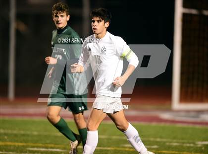 Thumbnail 3 in Wethersfield vs. Guilford (CIAC Class L Semifinal) photogallery.