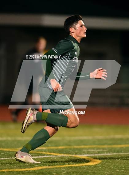 Thumbnail 2 in Wethersfield vs. Guilford (CIAC Class L Semifinal) photogallery.