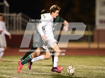 Thumbnail 2 in Wethersfield vs. Guilford (CIAC Class L Semifinal) photogallery.