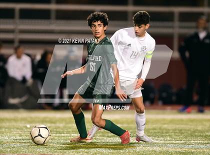 Thumbnail 3 in Wethersfield vs. Guilford (CIAC Class L Semifinal) photogallery.
