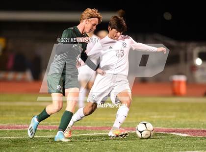 Thumbnail 3 in Wethersfield vs. Guilford (CIAC Class L Semifinal) photogallery.