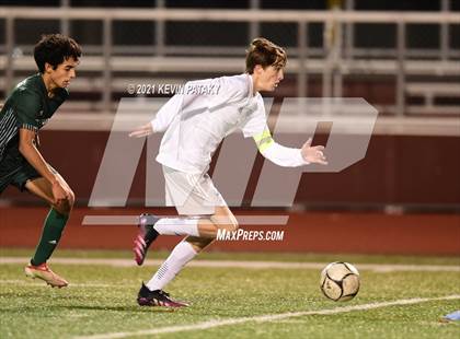 Thumbnail 1 in Wethersfield vs. Guilford (CIAC Class L Semifinal) photogallery.