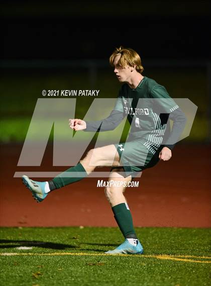 Thumbnail 3 in Wethersfield vs. Guilford (CIAC Class L Semifinal) photogallery.