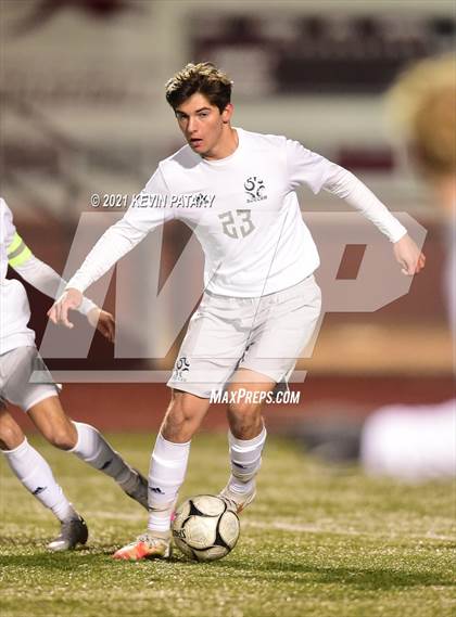 Thumbnail 3 in Wethersfield vs. Guilford (CIAC Class L Semifinal) photogallery.