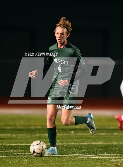 Thumbnail 1 in Wethersfield vs. Guilford (CIAC Class L Semifinal) photogallery.