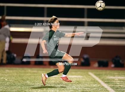 Thumbnail 1 in Wethersfield vs. Guilford (CIAC Class L Semifinal) photogallery.