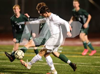Thumbnail 2 in Wethersfield vs. Guilford (CIAC Class L Semifinal) photogallery.