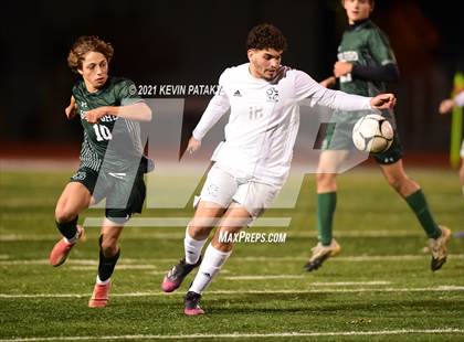 Thumbnail 2 in Wethersfield vs. Guilford (CIAC Class L Semifinal) photogallery.