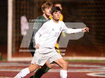 Thumbnail 1 in Wethersfield vs. Guilford (CIAC Class L Semifinal) photogallery.