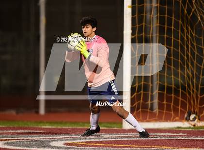 Thumbnail 2 in Wethersfield vs. Guilford (CIAC Class L Semifinal) photogallery.