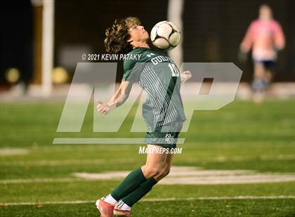 Thumbnail 2 in Wethersfield vs. Guilford (CIAC Class L Semifinal) photogallery.
