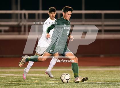 Thumbnail 3 in Wethersfield vs. Guilford (CIAC Class L Semifinal) photogallery.