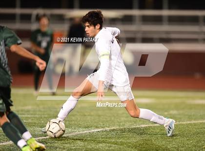Thumbnail 3 in Wethersfield vs. Guilford (CIAC Class L Semifinal) photogallery.