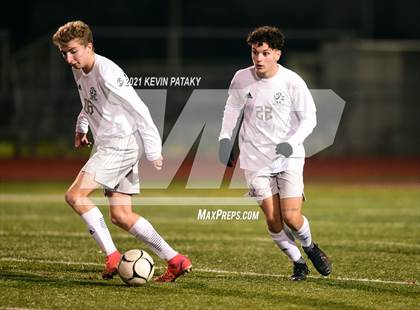 Thumbnail 3 in Wethersfield vs. Guilford (CIAC Class L Semifinal) photogallery.
