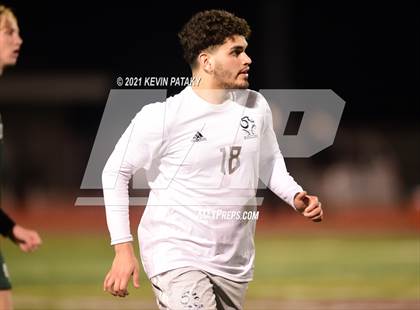 Thumbnail 2 in Wethersfield vs. Guilford (CIAC Class L Semifinal) photogallery.