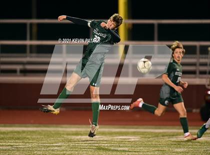 Thumbnail 3 in Wethersfield vs. Guilford (CIAC Class L Semifinal) photogallery.