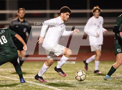 Thumbnail 1 in Wethersfield vs. Guilford (CIAC Class L Semifinal) photogallery.